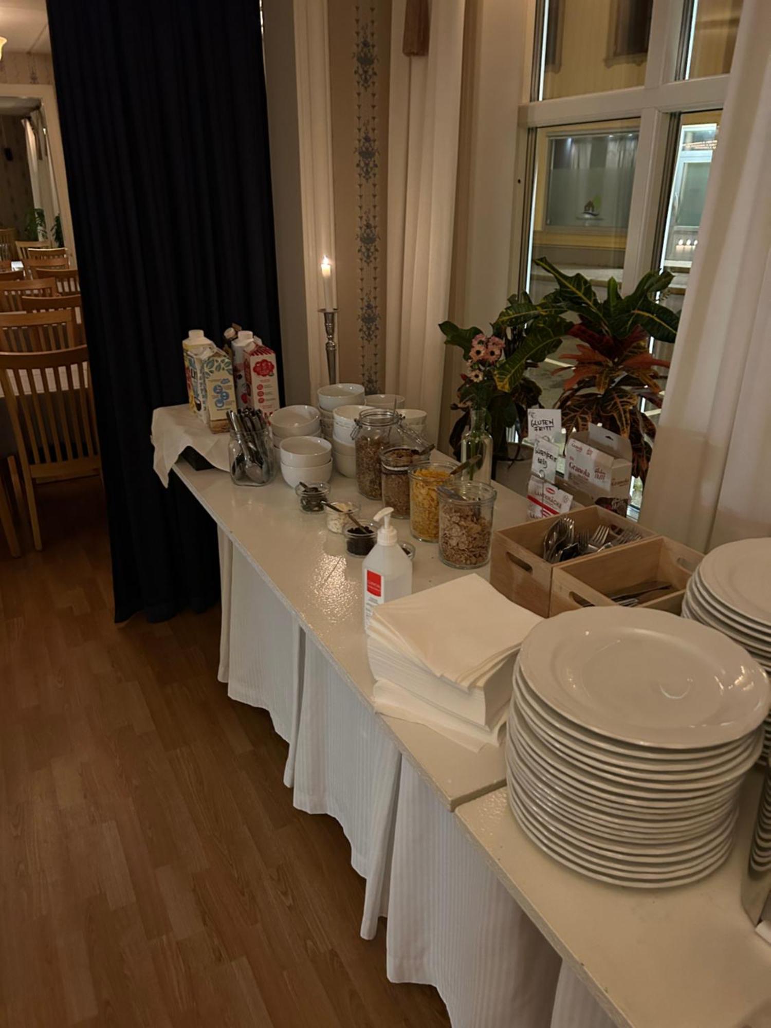 Hotell Hertig Karl Filipstad Exterior foto